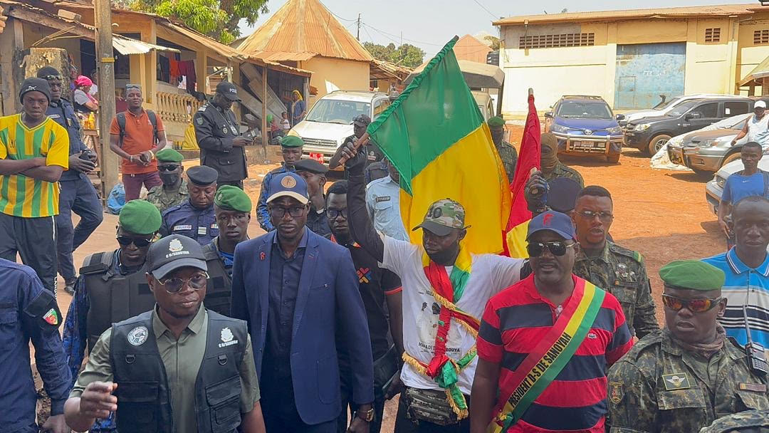 De Bamako à Conakry à pied : Souleymane Konaté accueilli en héros à Sanoyah